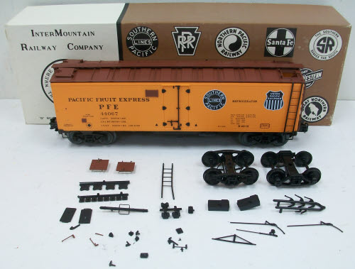 InterMountain PFE Steel Sided Ice Bunker Reefer Car/Box